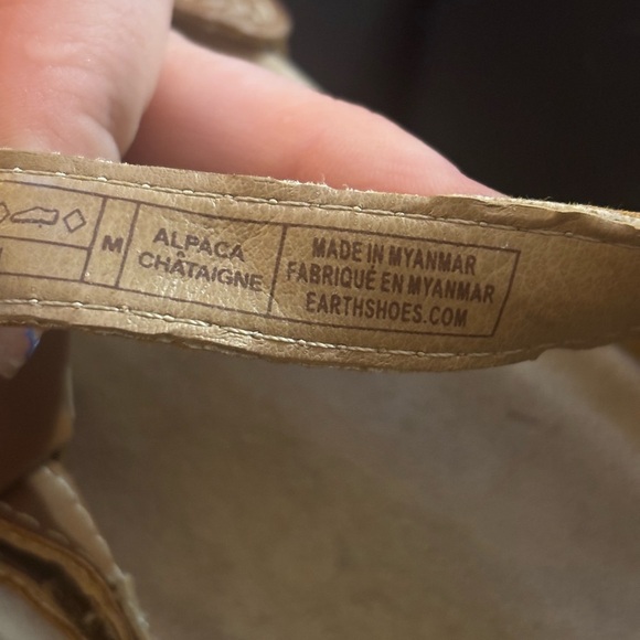 Cottagecore Earth Origins Women's Tan Memory Fit Leather Sandals - Picture 9 of 9